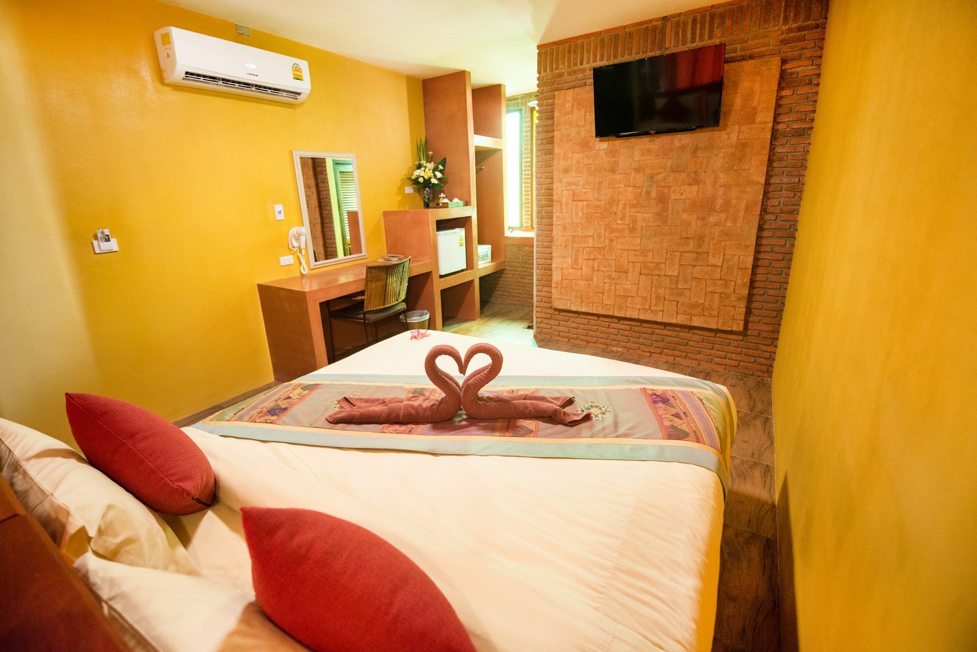 Pong Phen pensión Kanchanaburi Exterior foto
